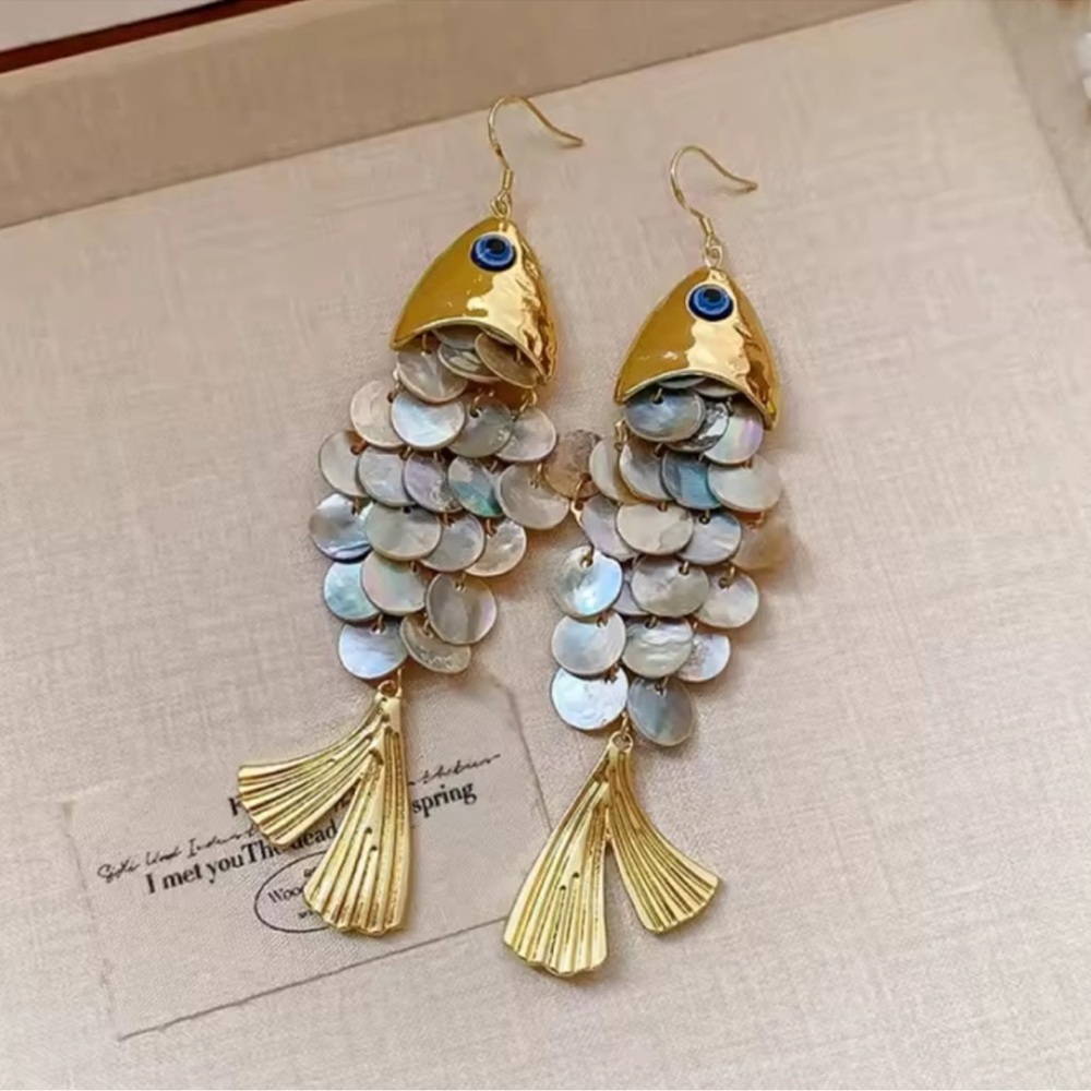 Shell Fish Goddess Gold Earrings